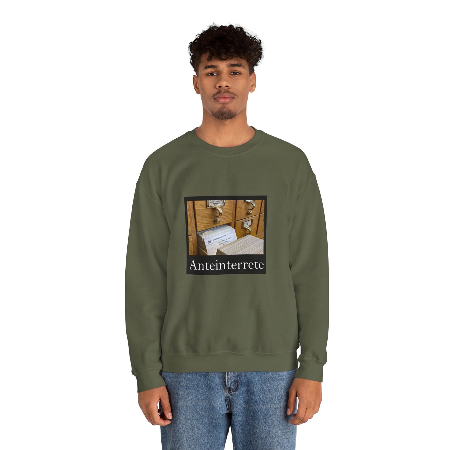 Anteinterrete Heavy Blend™ Crewneck