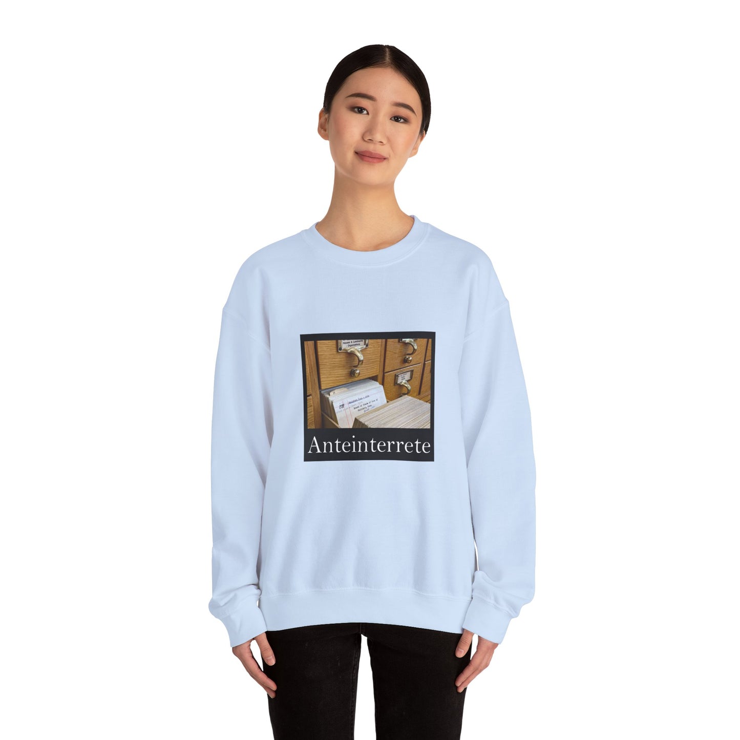 Anteinterrete Heavy Blend™ Crewneck
