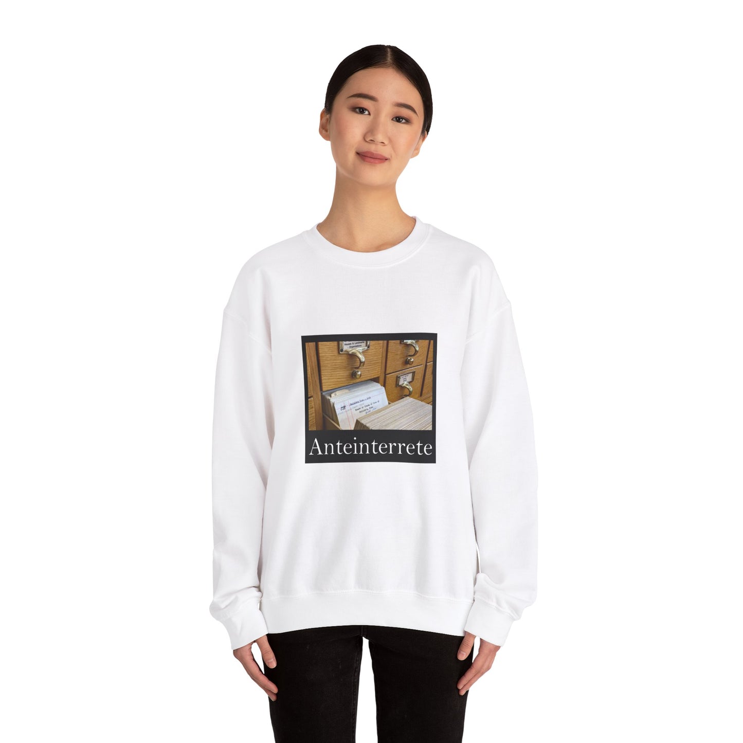 Anteinterrete Heavy Blend™ Crewneck