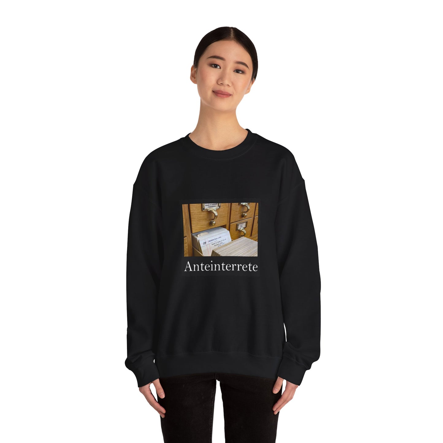Anteinterrete Heavy Blend™ Crewneck