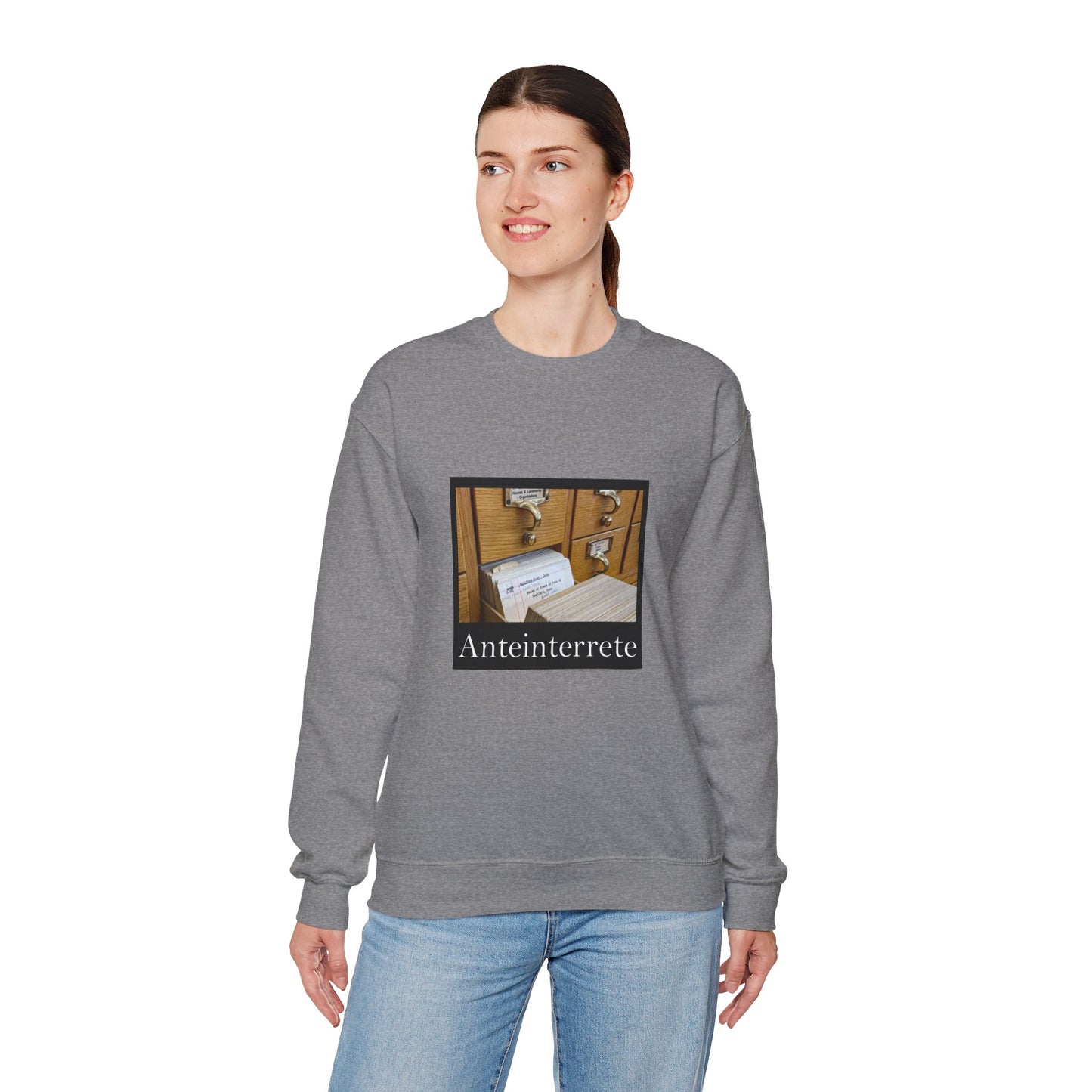 Anteinterrete Heavy Blend™ Crewneck