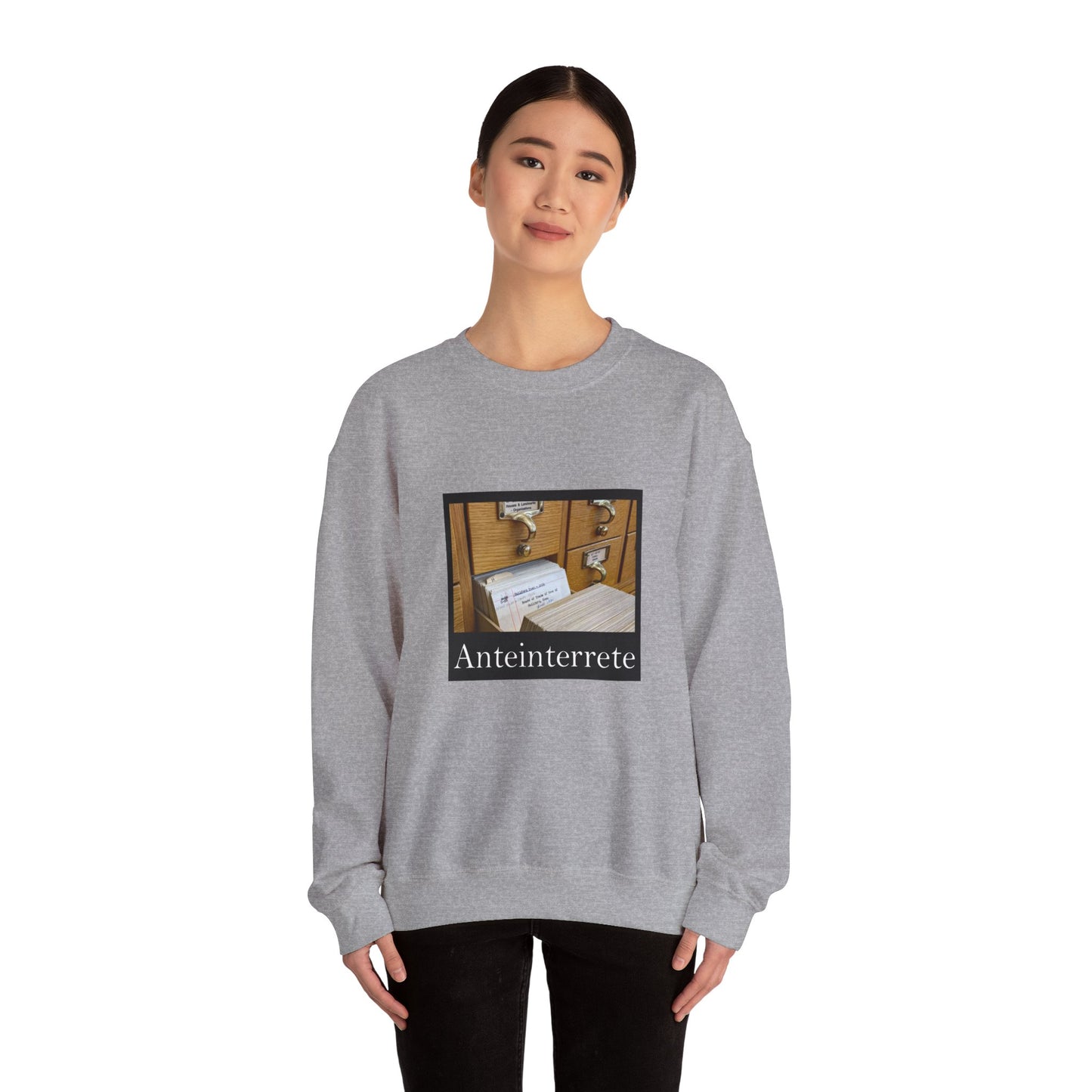 Anteinterrete Heavy Blend™ Crewneck